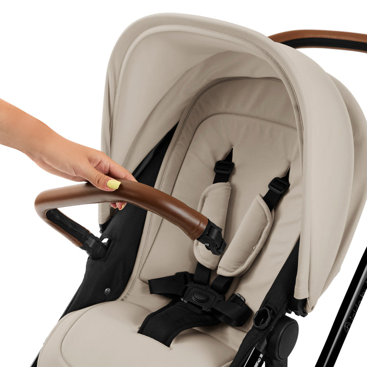 Ickle Bubba Stomp Luxe All in One Cirrus i-Size Travel System Bundle, Stone / Black - image 17
