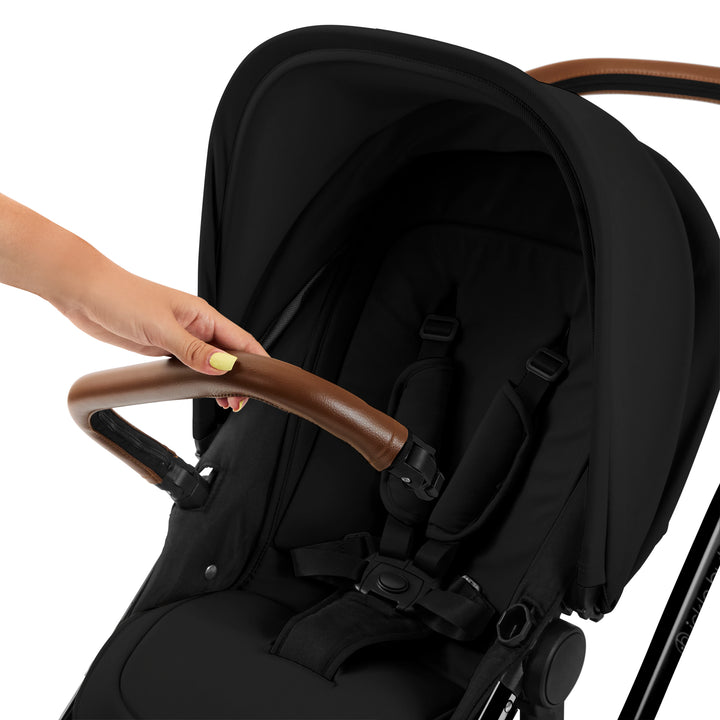 Ickle Bubba Stomp Luxe All in One Cirrus i-Size Travel System Bundle, Midnight / Black - image 17