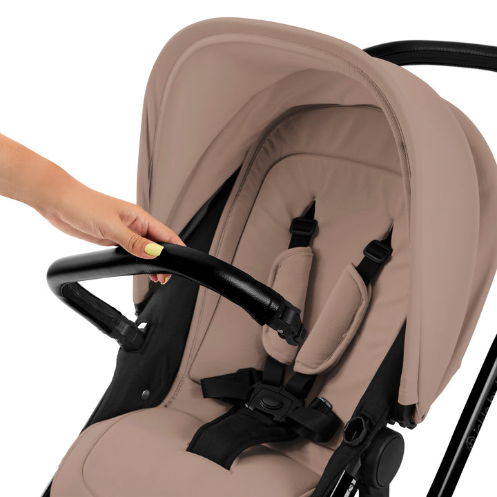 Ickle Bubba Stomp Luxe 12 Piece Maxi-Cosi CabrioFix i-Size Travel System Bundle, Desert / Black - image 17