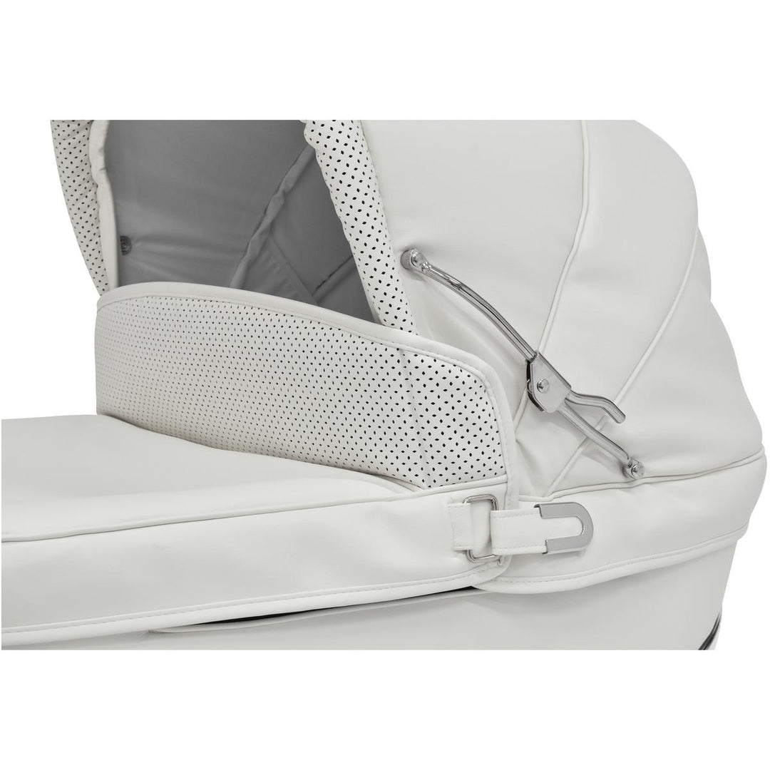 Bebecar Stylo Class+ Pram + Lie Flat Car Seat Travel System + Raincover, FREE Changing Bag, Porcelaine