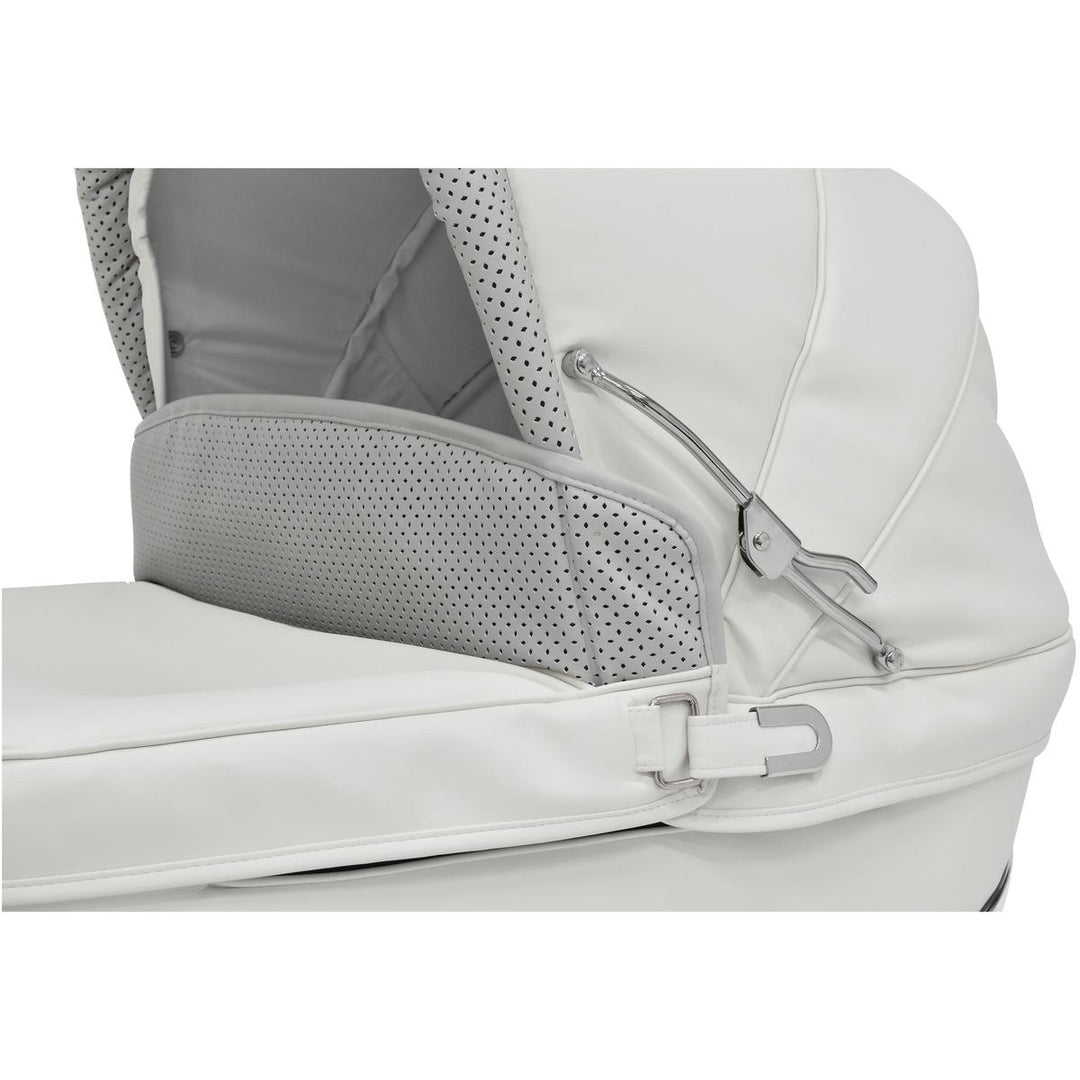 Bebecar Stylo Class+ 2 in 1 Pram + Raincover, FREE Changing Bag, Halo