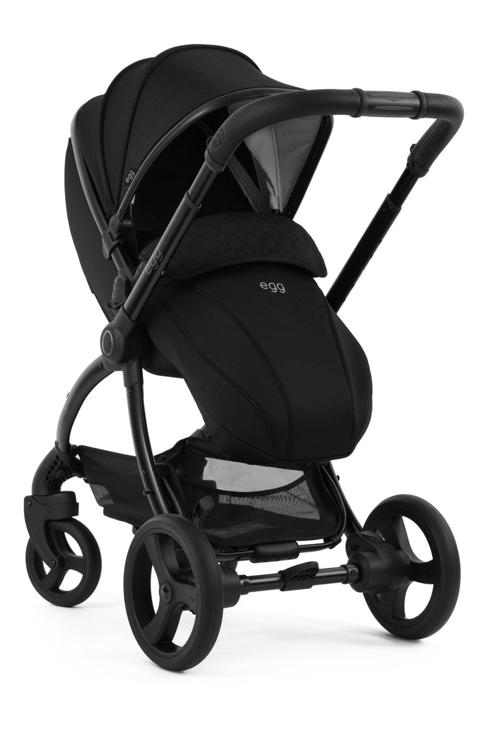 egg 3 Panther stroller