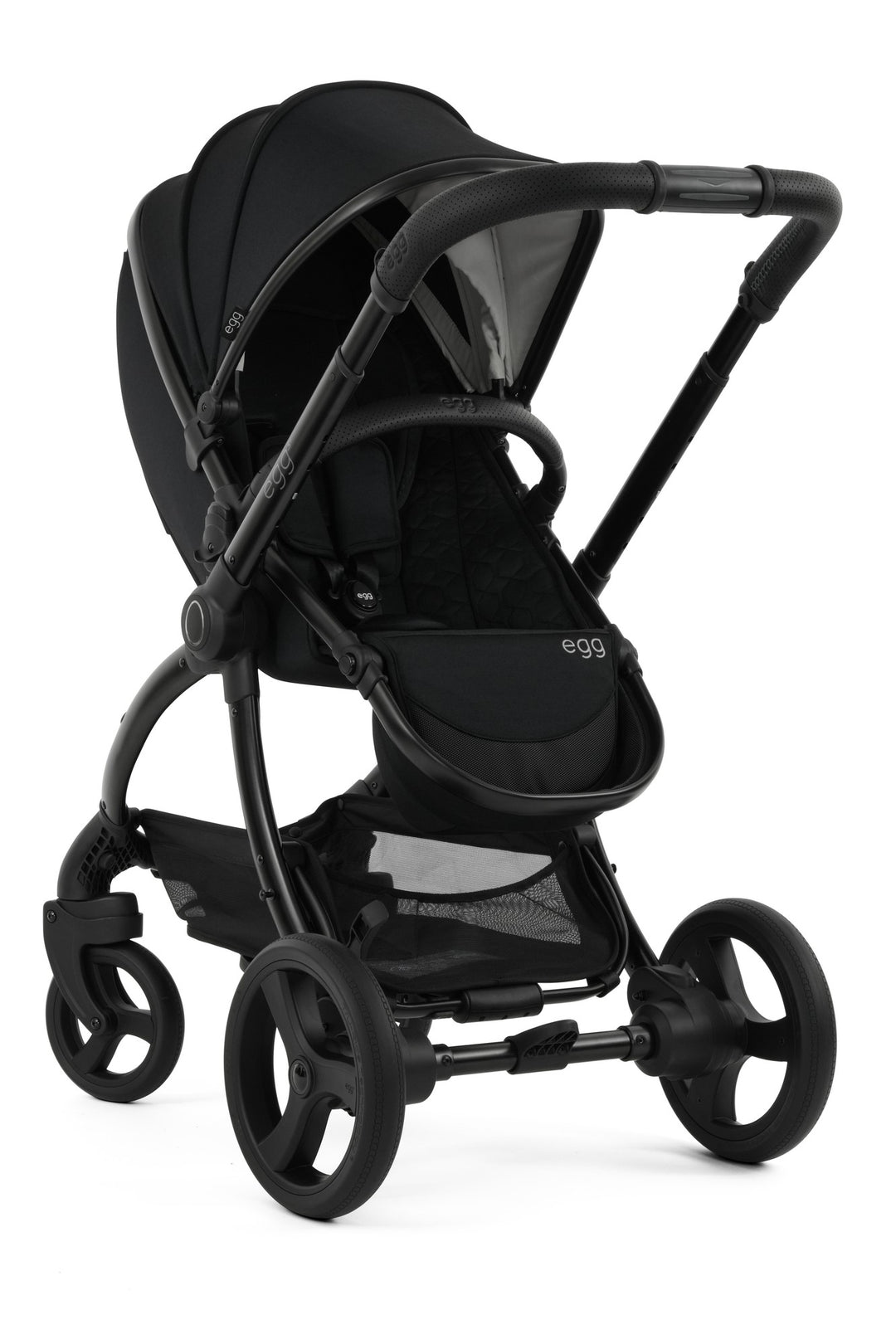 egg 3 Panther stroller