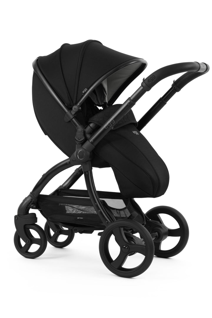 egg 3 Panther stroller