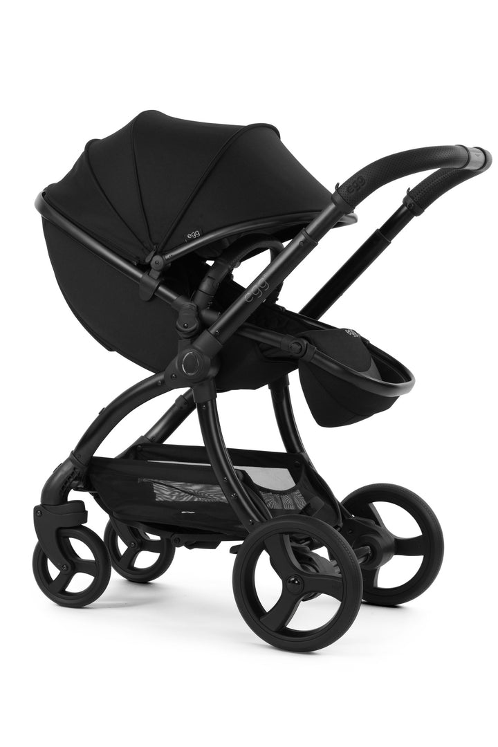 egg 3 Panther stroller
