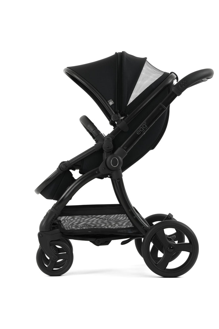 egg 3 Panther stroller