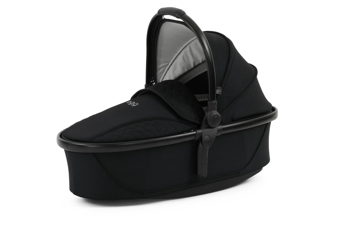egg 3 Panther carrycot