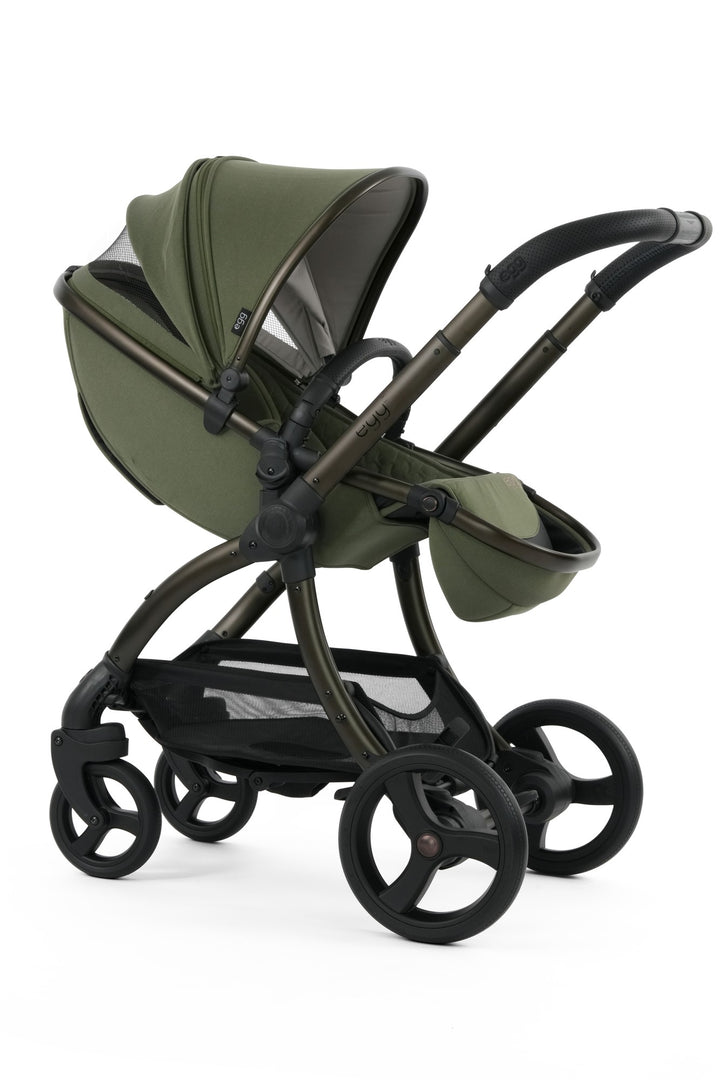 egg 3 Sage stroller