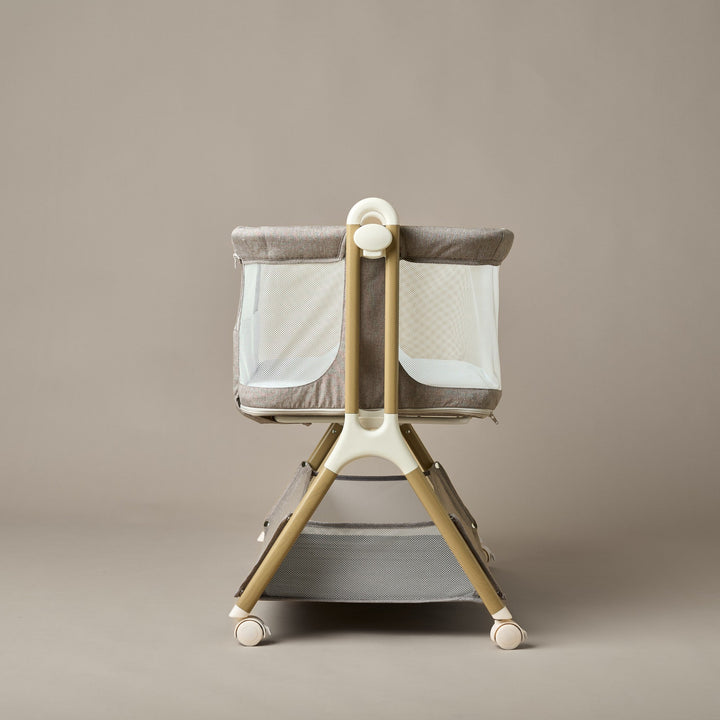 Obaby Cloud Bedside Crib Nutmeg detail