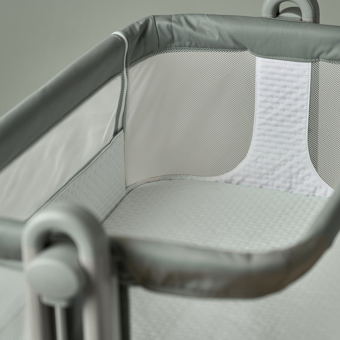Obaby Cloud Bedside Crib Sage detail