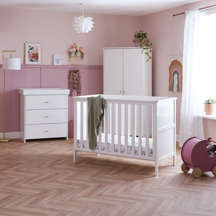 Obaby Evie Mini 3 Piece Room Set - White lifestyle