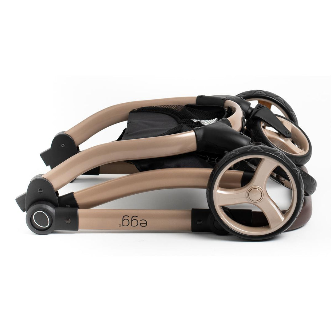 Roma Egg Dolls Pram, Feather