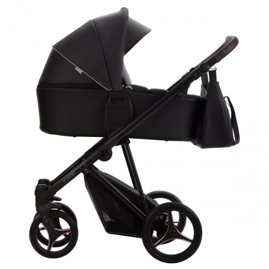 Bebetto Flavio Pro 3 in 1 Travel System, PRO 06 Black