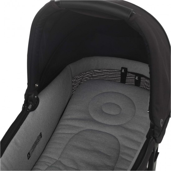 Jane Sweet Carrycot, Cold Black